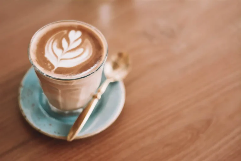 Café Fino Paris : le coffee shop méditerranéen du 8e