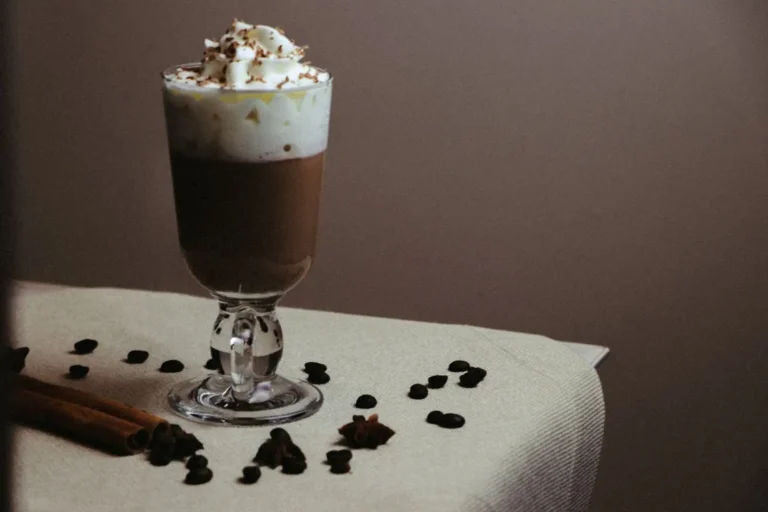 Café viennois : ce que c&rsquo;est vraiment et comment le réussir
