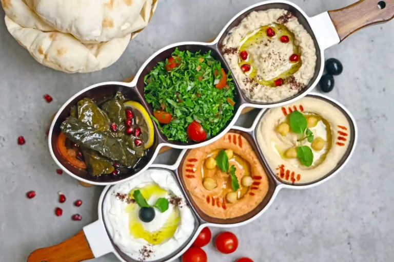 Mezze libanais : composer une vraie table de partage