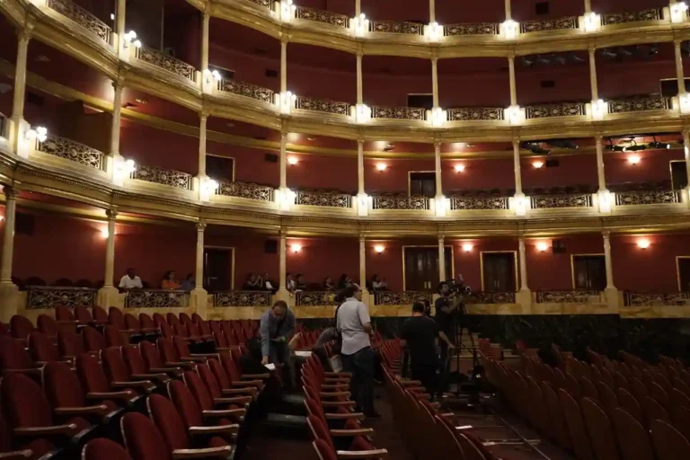 Le Théâtre de Paris : histoire, salles et infos pour y aller